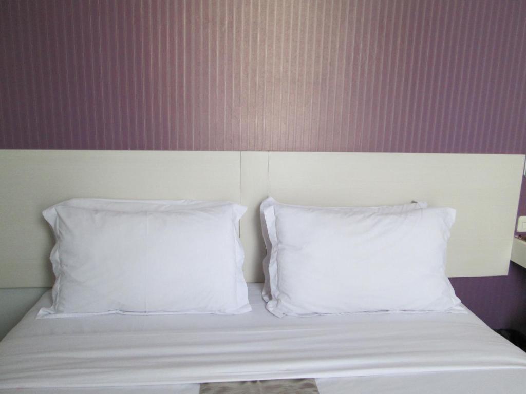 Vio Surapati Bandung Hotell Exteriör bild